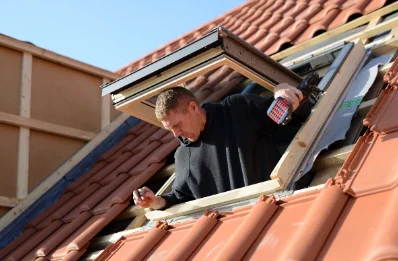 Pose de fenêtres de toit Velux à Sarlabous